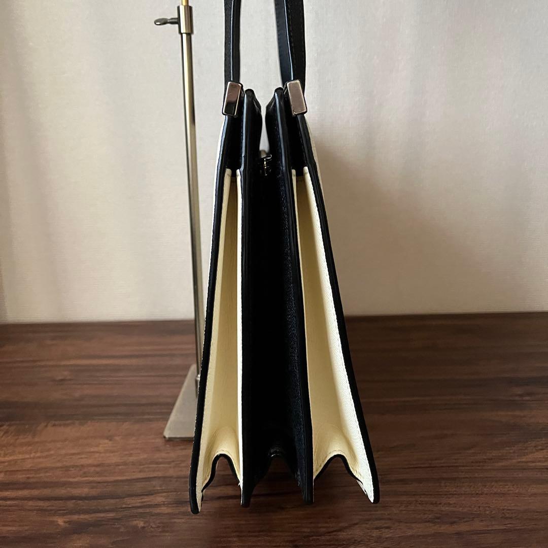 【未使用級！！】ヴァレクストラ ハンドバッグ ショルダーバッグ 2way レザー