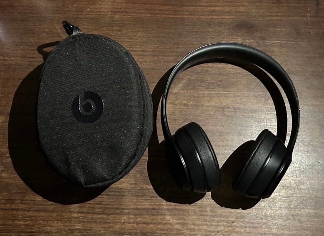 Beats Solo3 Wireless マッドブラック