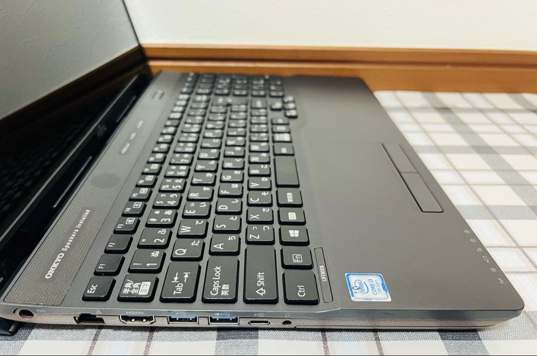 極美品FUJITSU 8gb/ssd256/1TbHDD/offic/win11