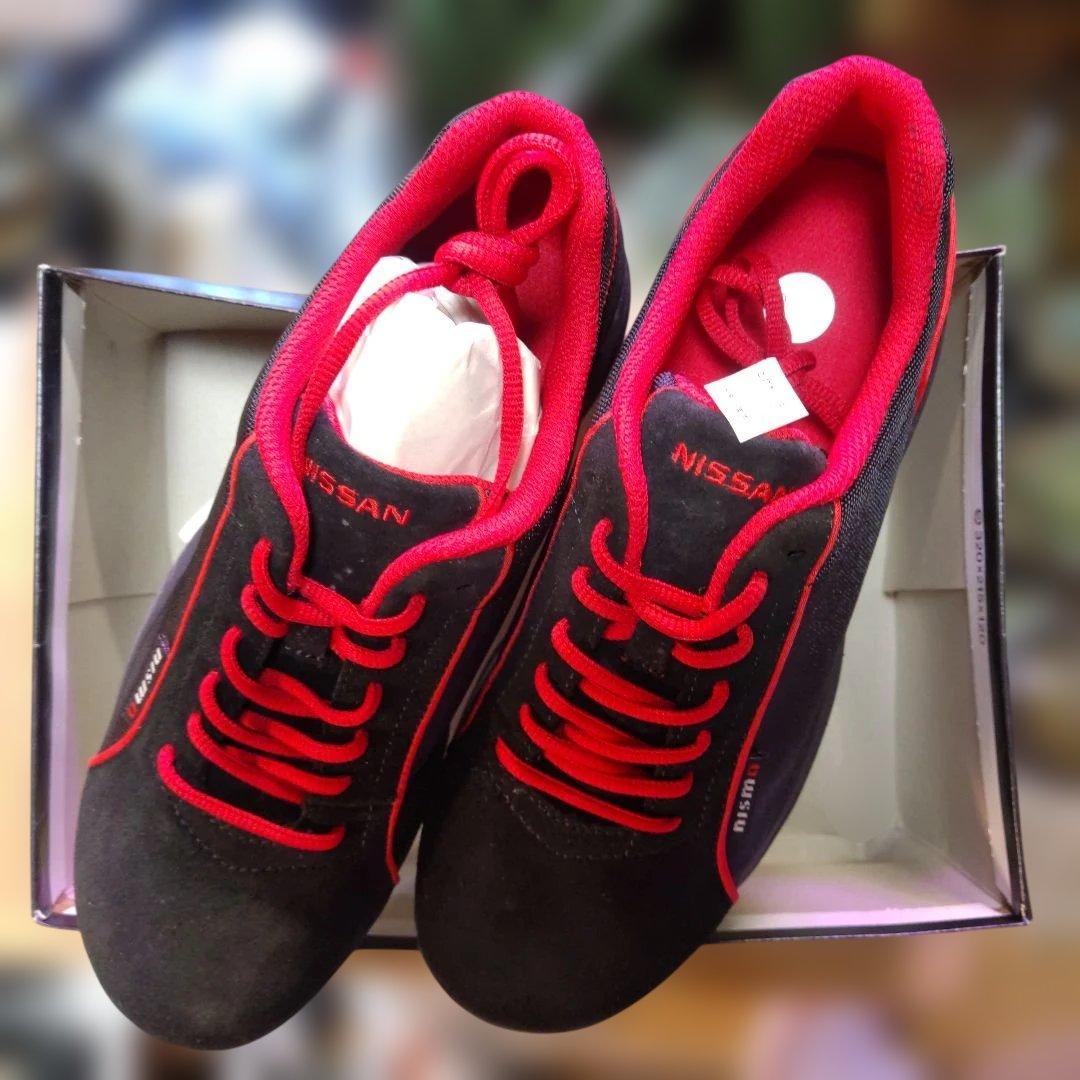 b*y様 nismo チームスタッフシューズ　ブラック/レッド 26.0 NSM