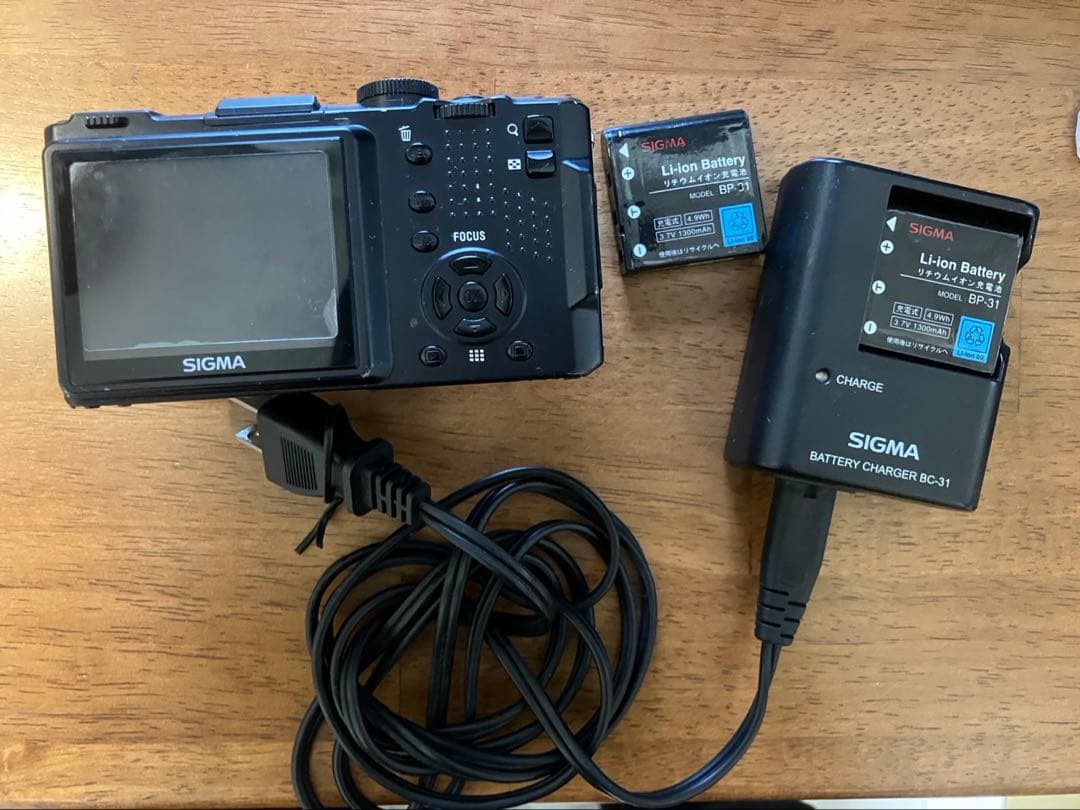 SIGMA シグマ DP2 デジカメ