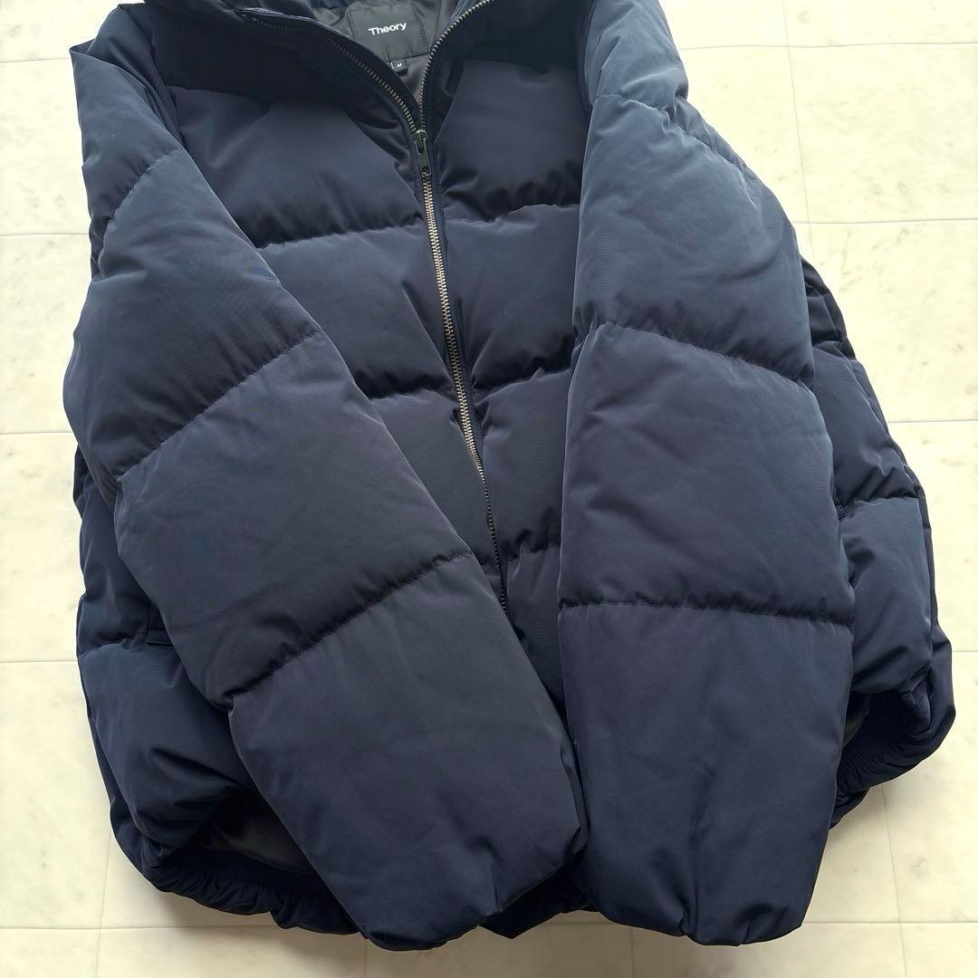 セオリー ダウンジャケット MOMO 紺 ネイビー 防寒 アウター Mサイズ