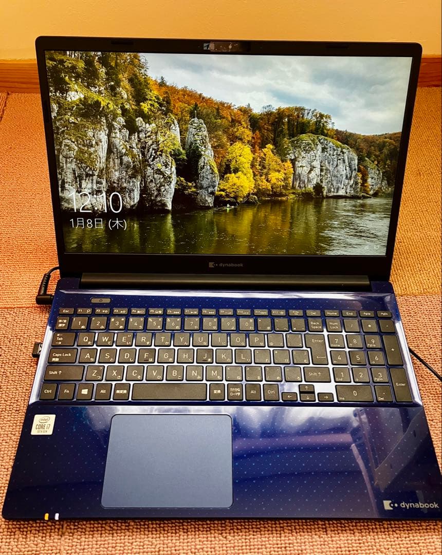 美品 dynabook C7 P3C7MSBL アッシュブルー Core i7