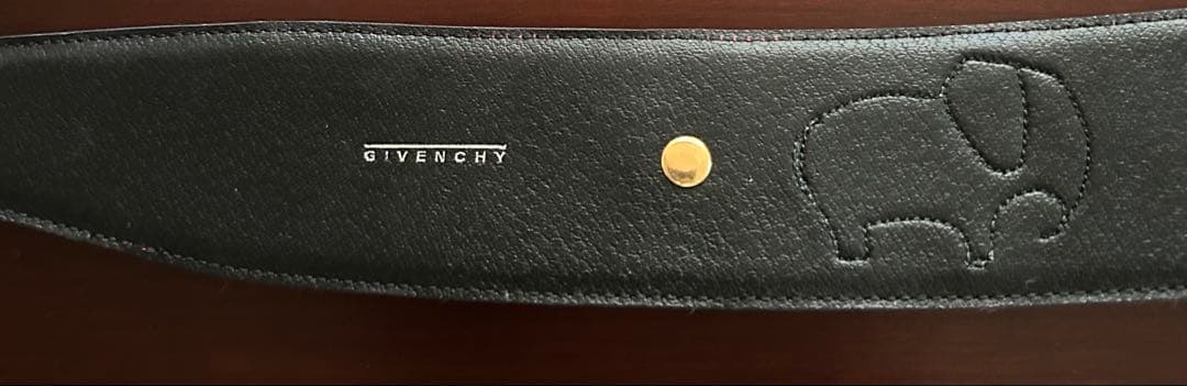 GIVENCHY ジバンシー　ベルト　ヴィンテージ　赤　ゾウ　フランス製　希少