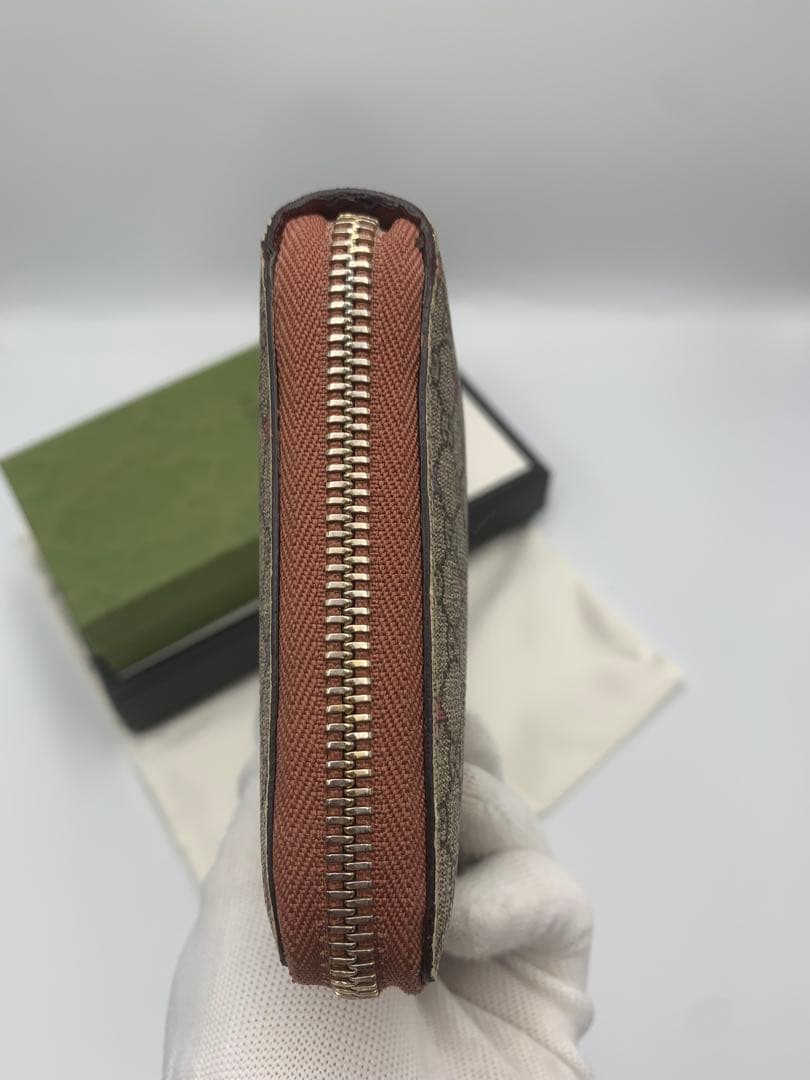 グッチ　GUCCI 長財布　GGスプリーム　ラウンドファスナー星