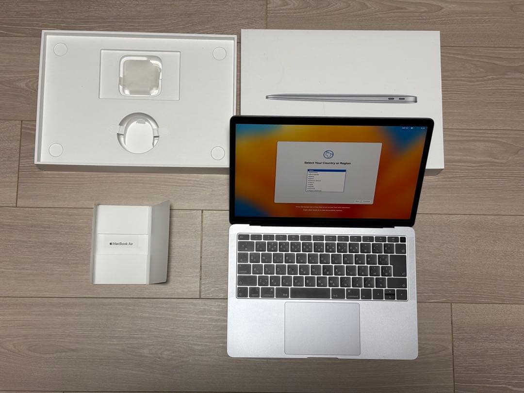 ‪MacBook Air (Retina,13-inch,2018) 1
