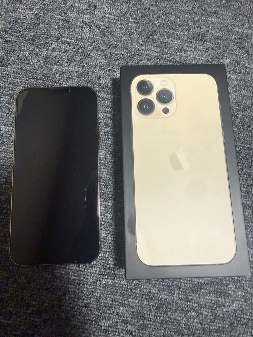 iPhone 13 Promax ゴールド 本体　256GB
