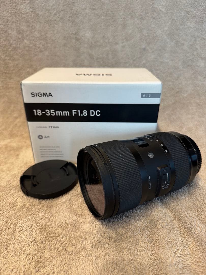 SIGMA 18-35mm F1.8 DC Artレンズ APS-C