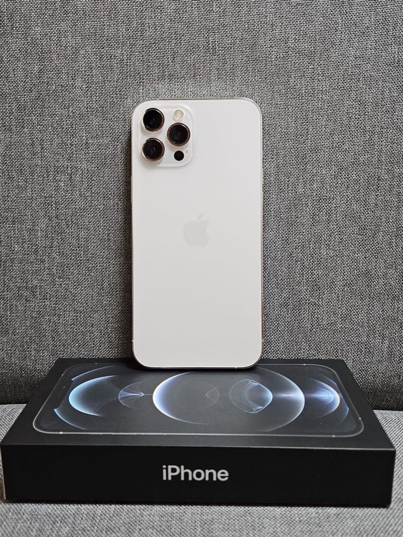 iPhone12 Pro Max SIMロック解除済み128GB 本体