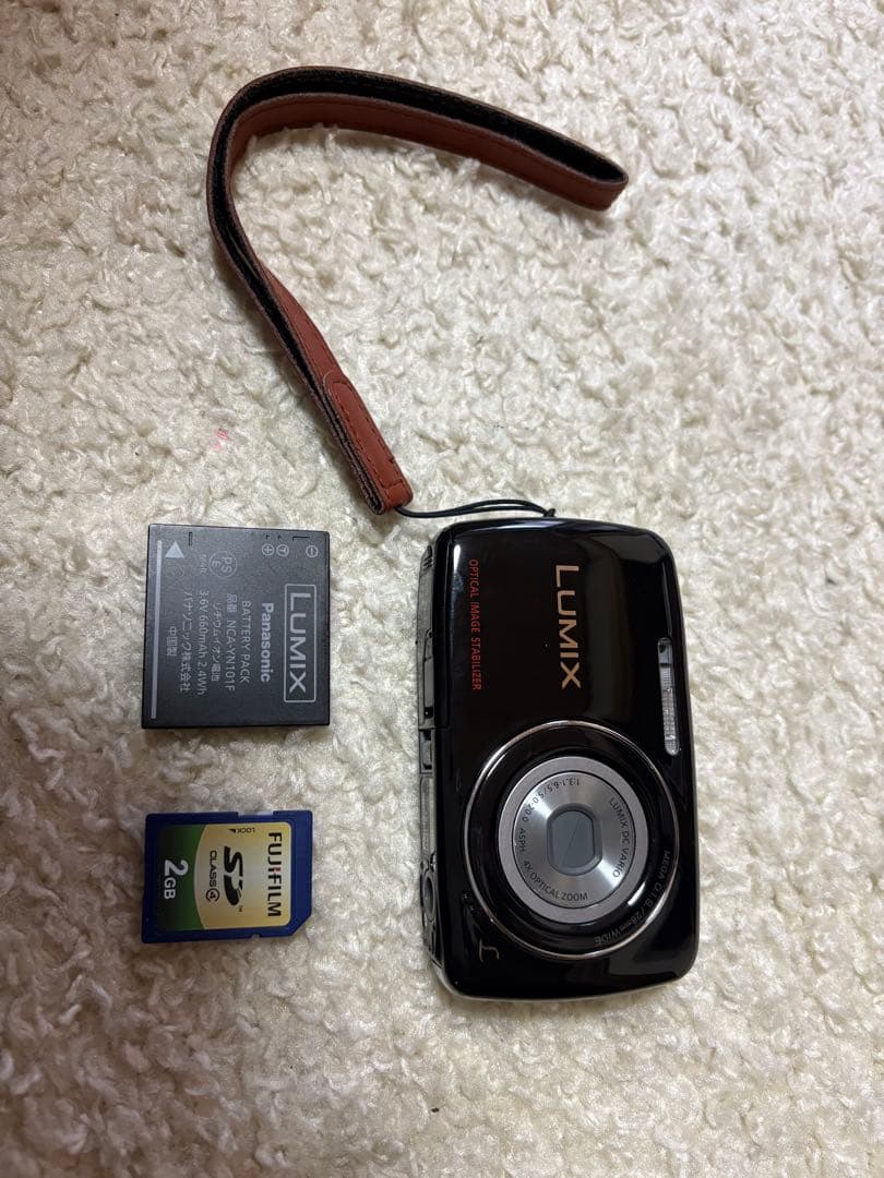 LUMIX コンパクトデジタルカメラ 本体とバッテリー1個付き