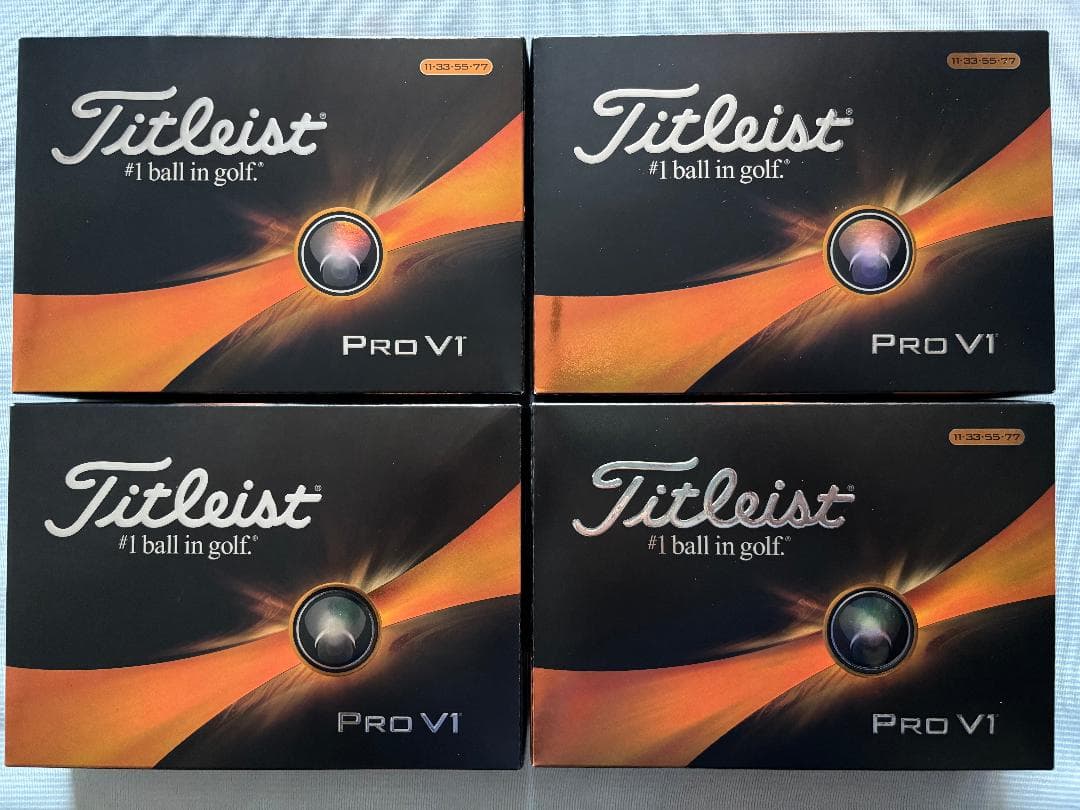 タイトリストゴルフボール　Pro V1 ４ダース