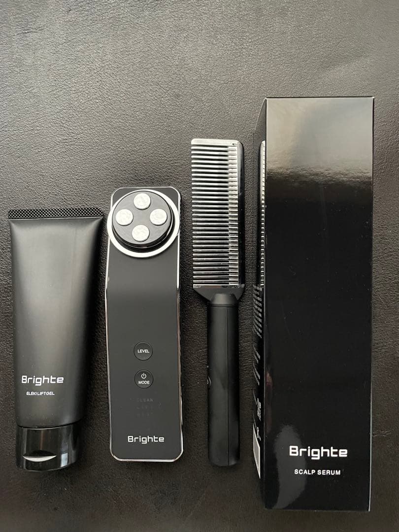 【セラムとジェル付】ELEKI LIFT美顔器＆ELEKI COMBセット