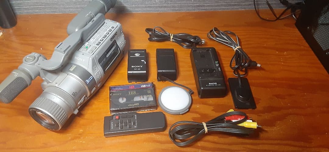 ビデオカメラ hi8 SONY CCD-VX1