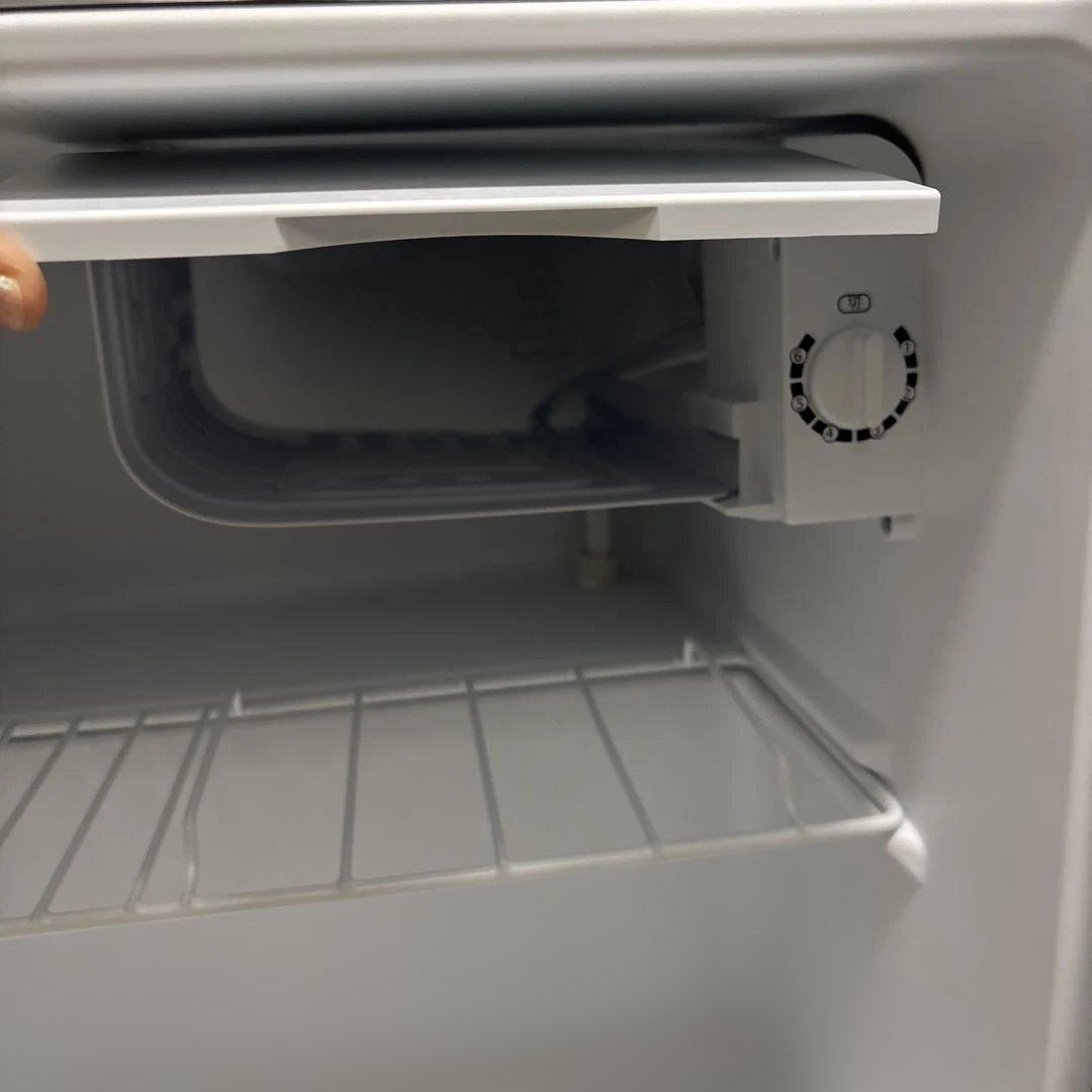 【送料無料】 comfee 45L冷蔵庫 RCD45WH 2023年製 動作確認