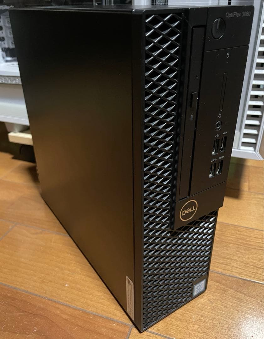 DELL デスクトップPC i3-8100 SSD256GB