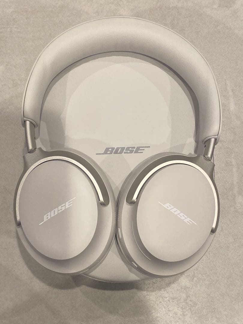 Bose ワイヤレスヘッドホン ホワイトスモーク