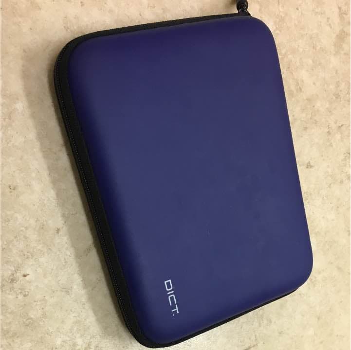 電子辞書（ケース付き）