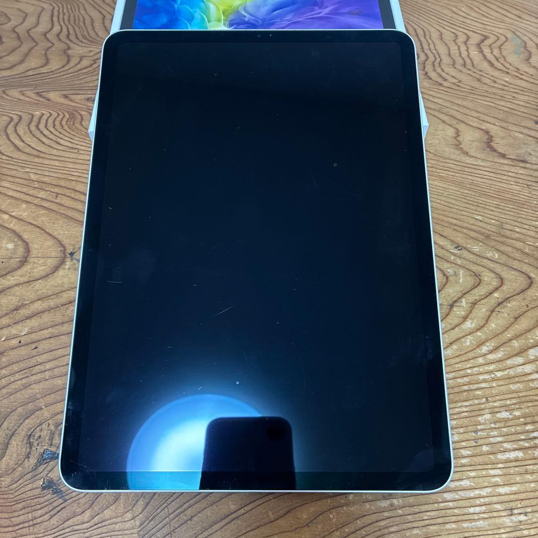 T*e様 iPad Pro 11インチ (2020) 第2世代128GB本体ジャ
