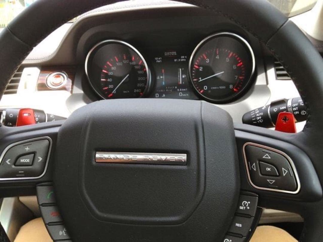 レンジローバー　パドルシフト VPLSV0187CAY レッド/ブラック