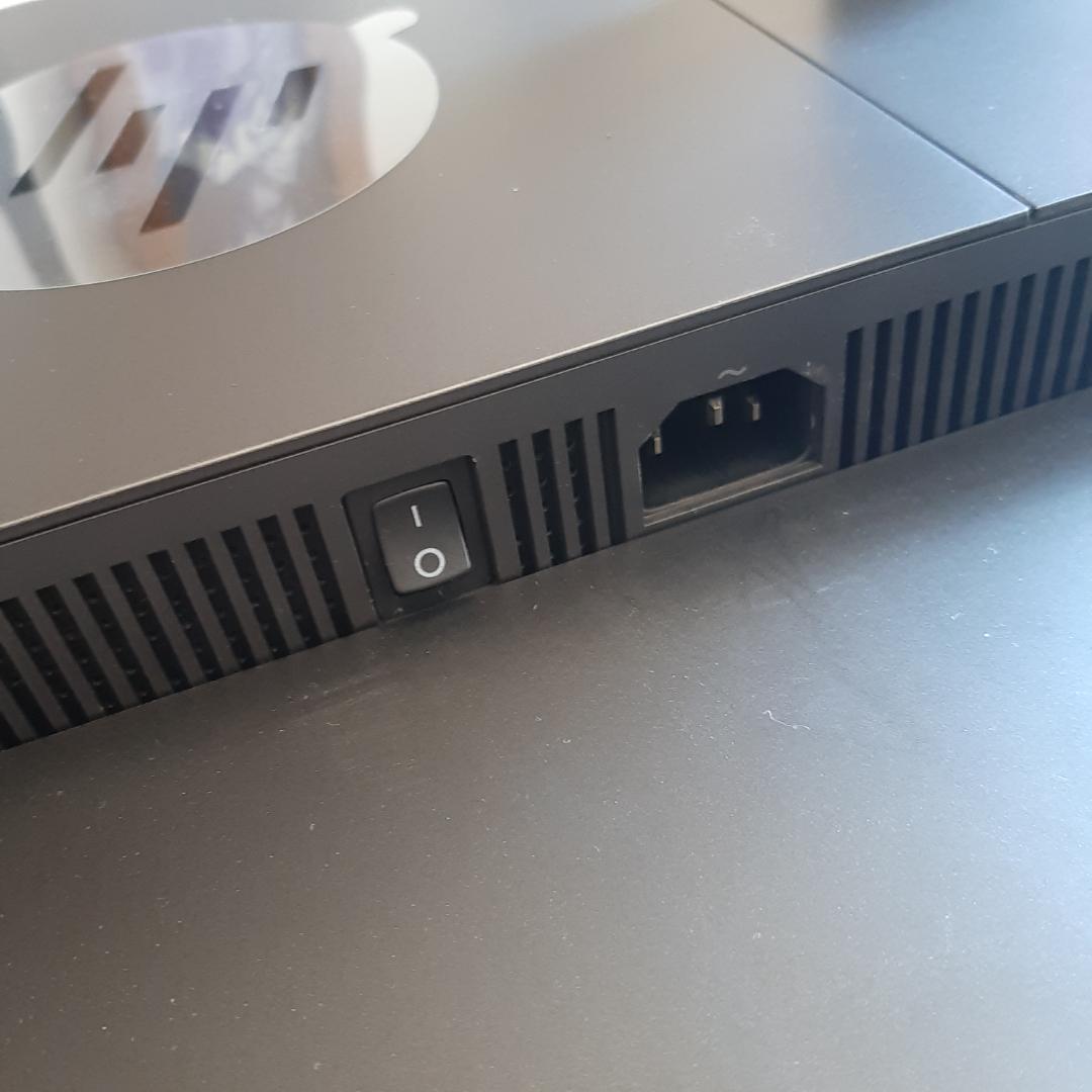 2560x1440 IPS 27インチ モニター ディスプレイー HP Z27n