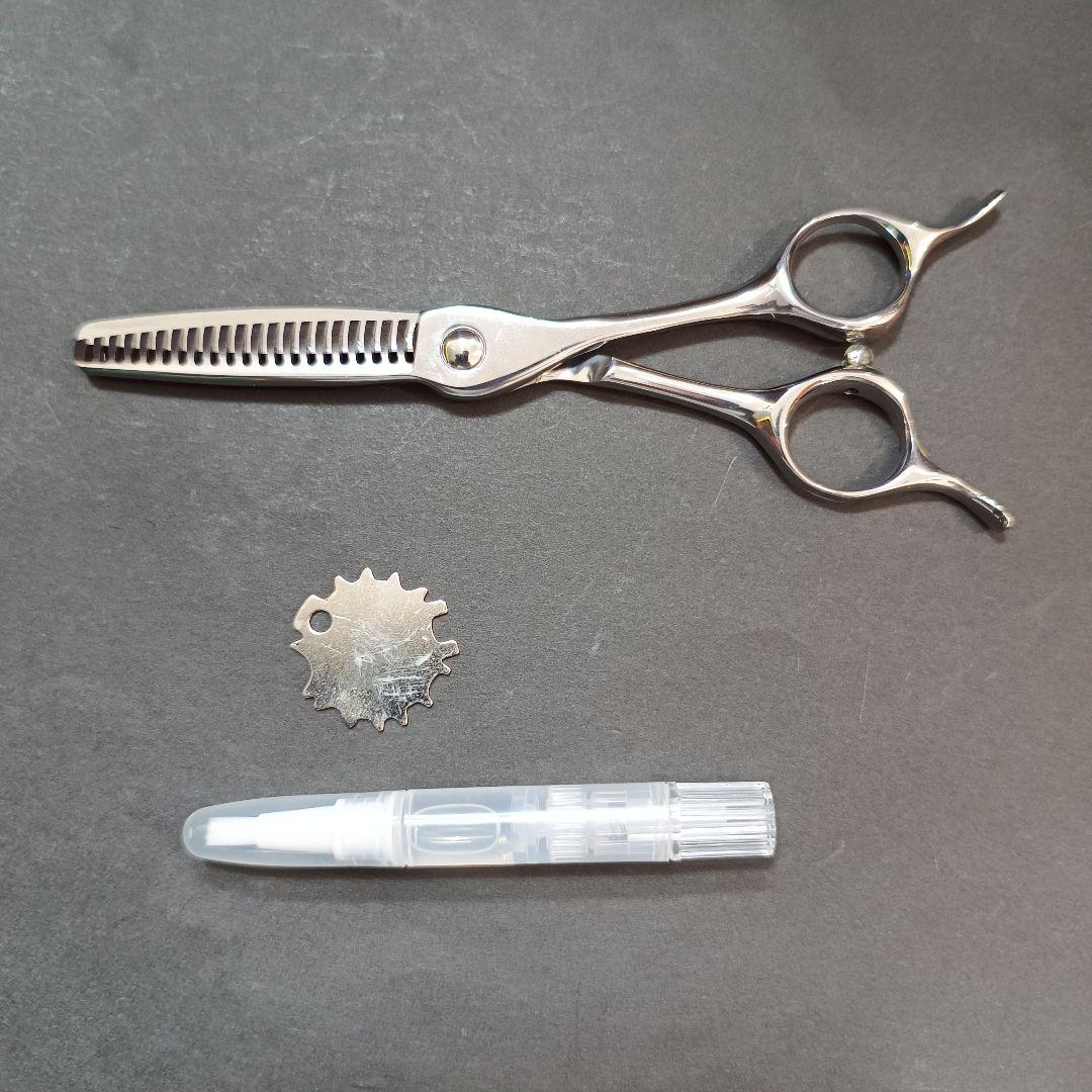 ほぼ新品　すき率約35％　VG10 プロ用　セニング　スキバサミ理容　美容