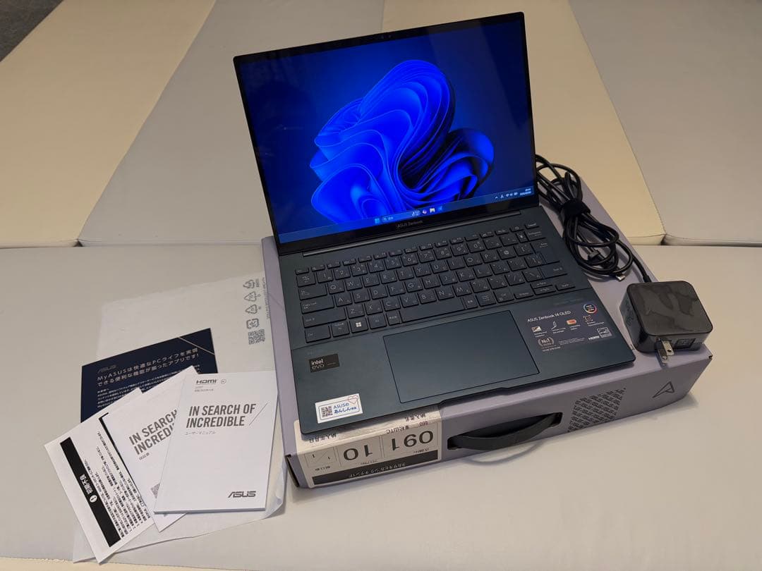 ☆超美品☆Zenbook14 OLED UX3405M Ultra 7 155H