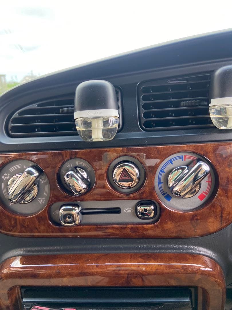 L700Sミラジーノエアコンスイッチメッキカバー