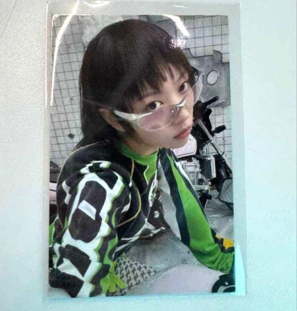 illit モカ NOTCUTEANYMORE ポップアップ 購入限定 トレカ