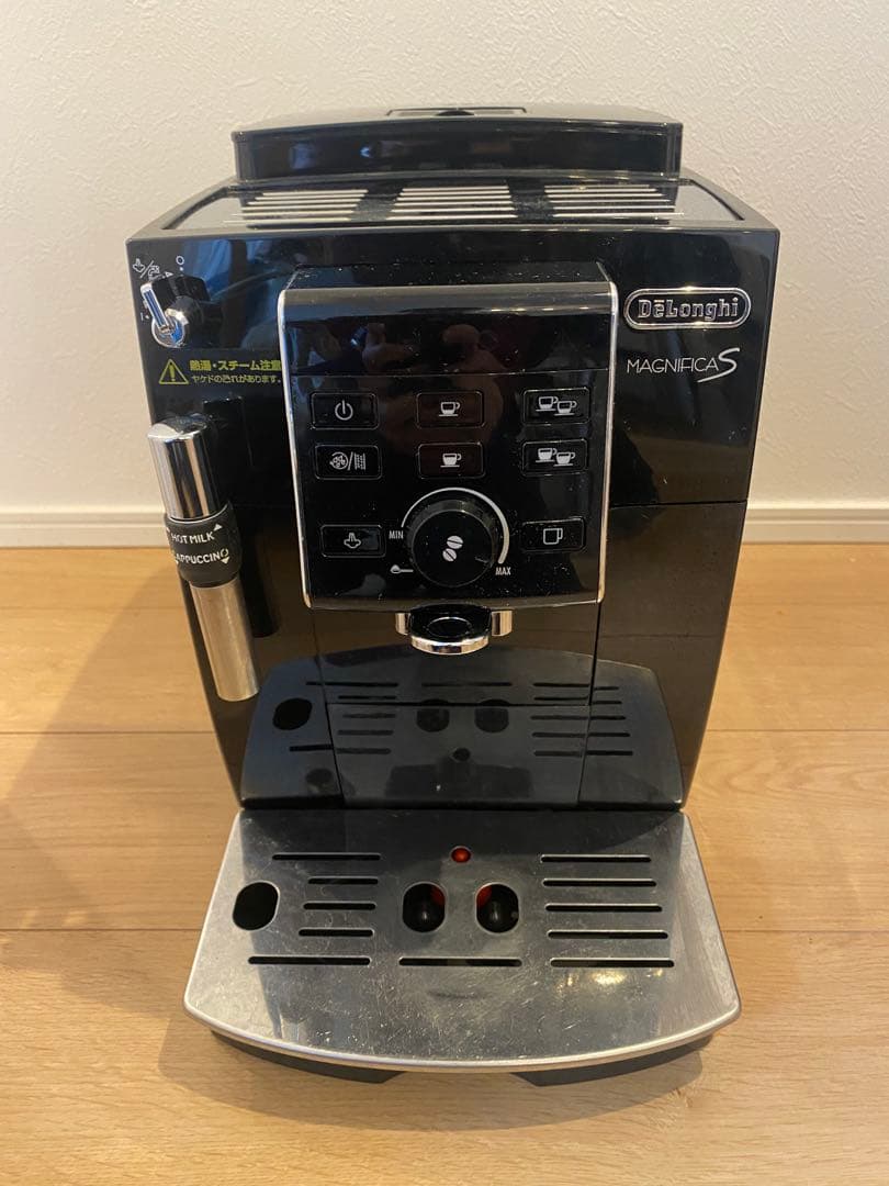 現状品　ジャンク　デロンギ マグニフィカS ECAM23120B