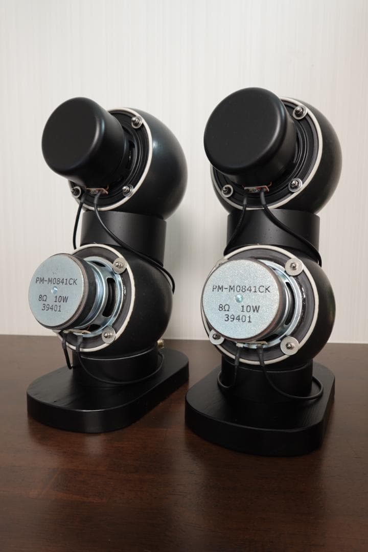 【コーン還流式スピーカー　並列二連式】　ほぼ新品　無指向性・立体音響