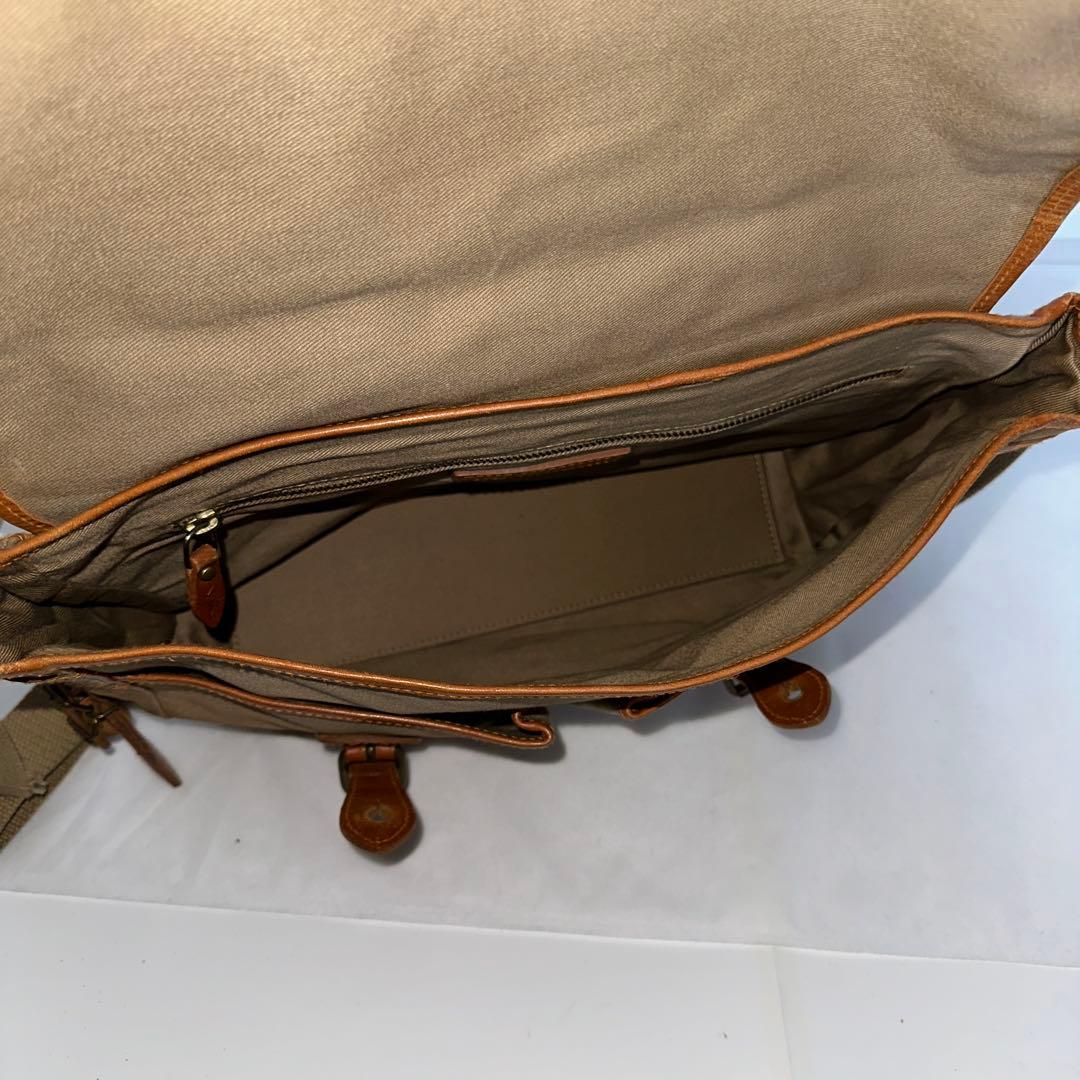 【希少】ポロラルフローレン サファリバッグ メッセンジャー　フラップ ベージュ