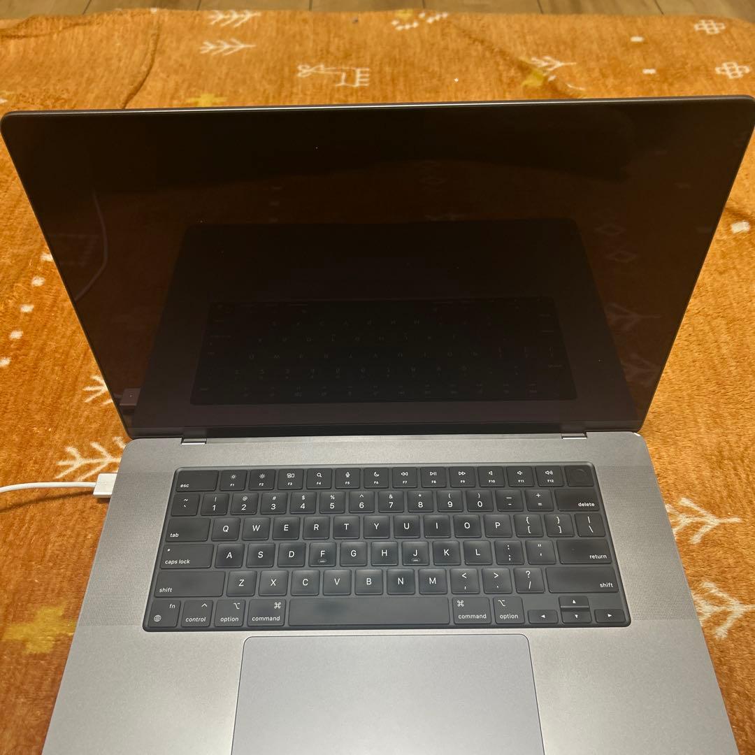 MacBookPro 16インチ M1 16/500GB 16core