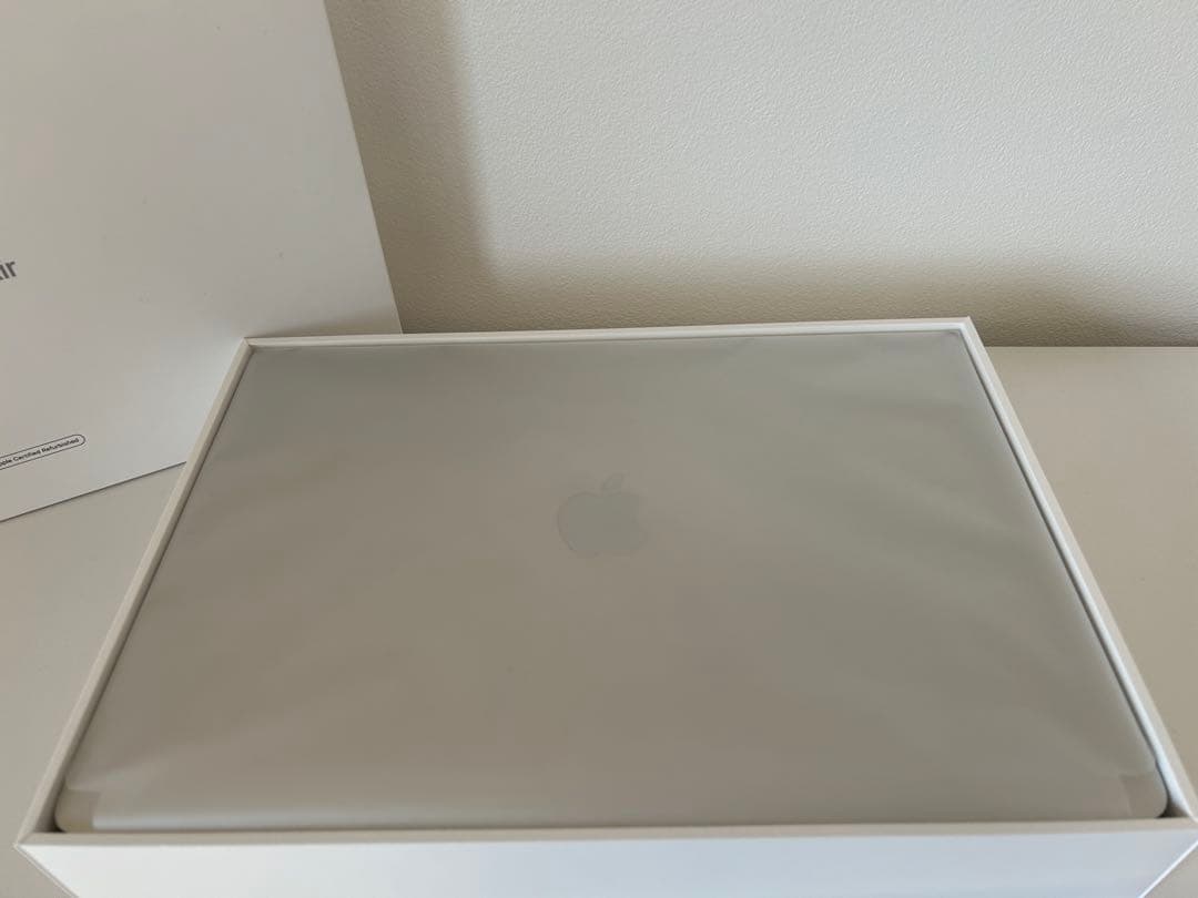 【美品】MacBook Air M1 2020 シルバー　8GB 256GB