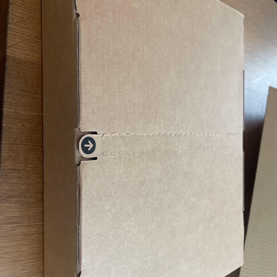 MacBook Air 13.6インチ Liquid Retinaディスプレイ…