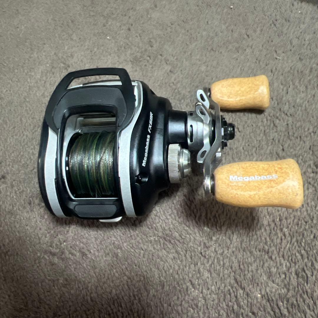 メガバス　ダイワ　FX68R