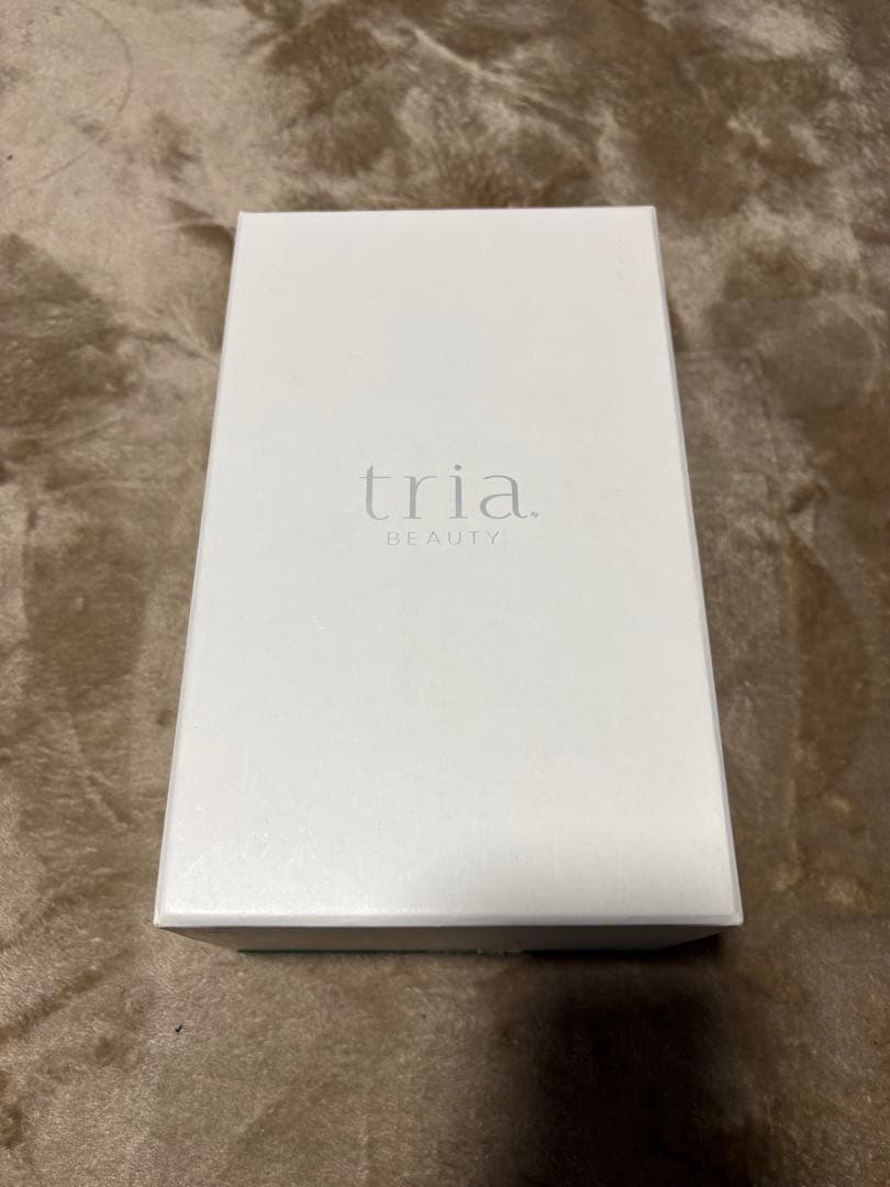 【大幅値下】トリア 脱毛器 ハンドヘルドタイプ ホワイト・グリーン　LHR4.0