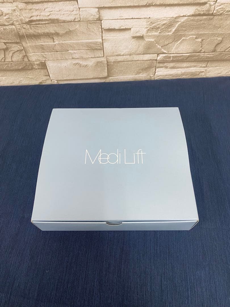 YAMAN 美容器 メディリフトアイ　EPE-10BB