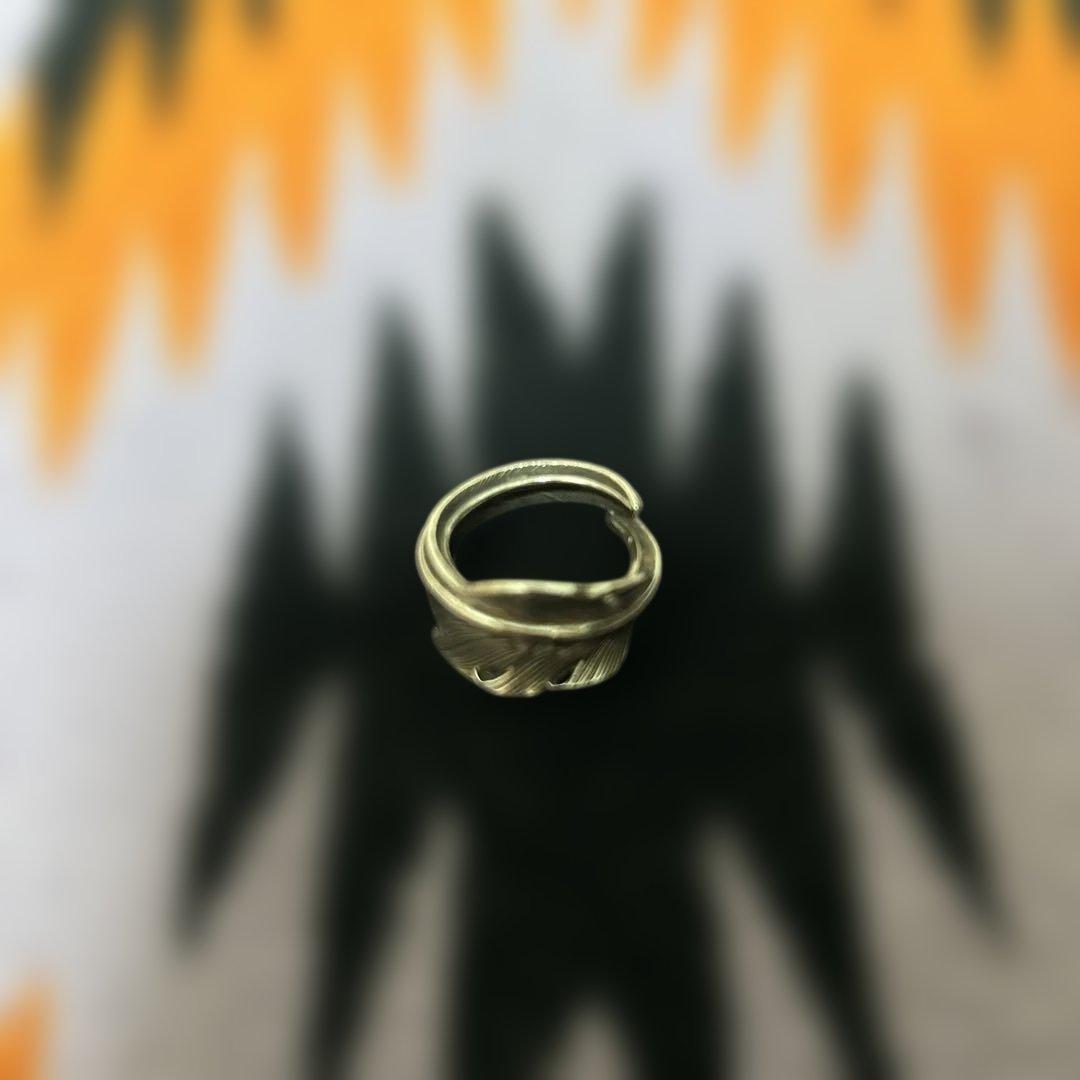 アクセサリー Larry Smith KAZEKIRI FEATHER PINKY RING