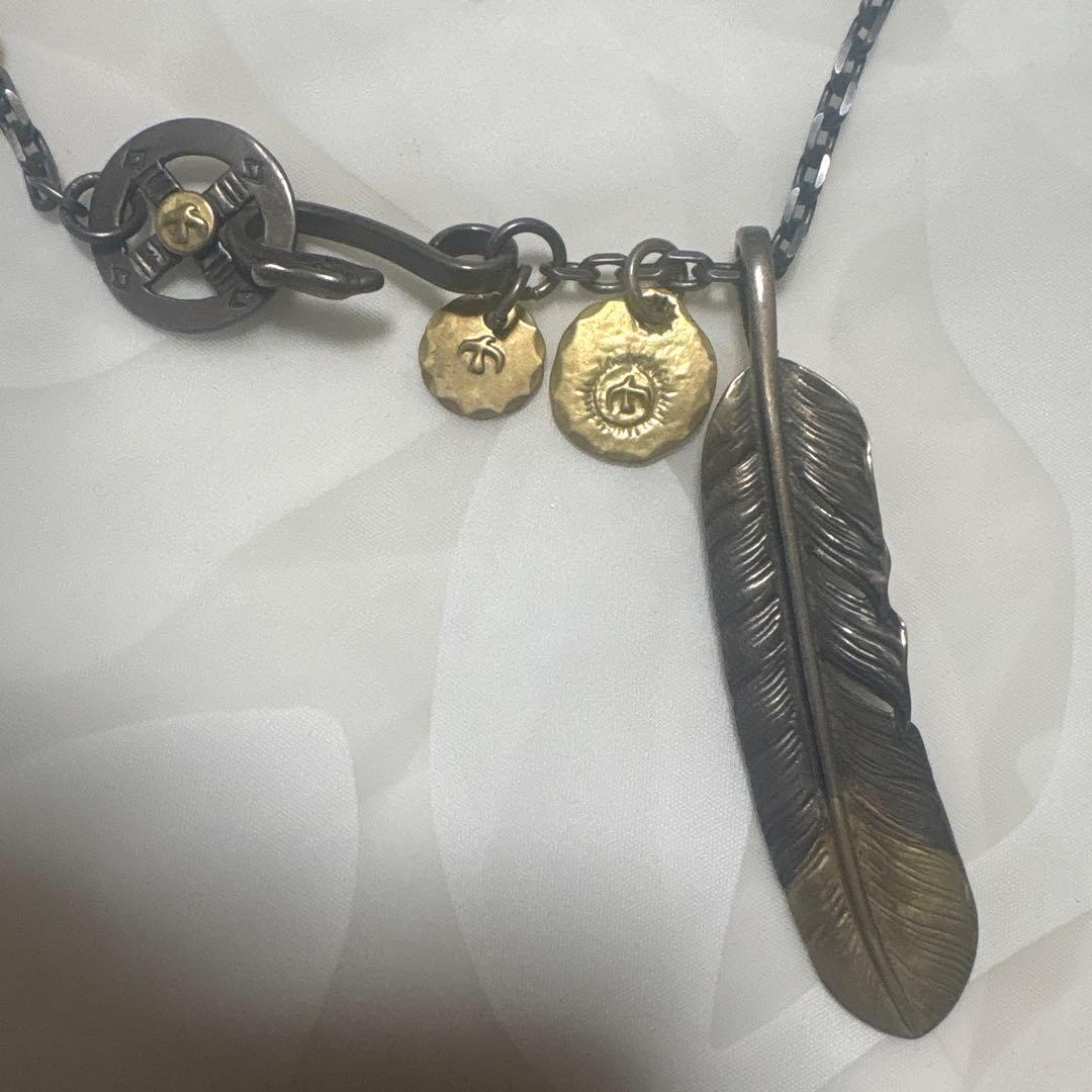 先金フェザー　金メタル大　金メタル小　 ネックレス　ゴーロズ風