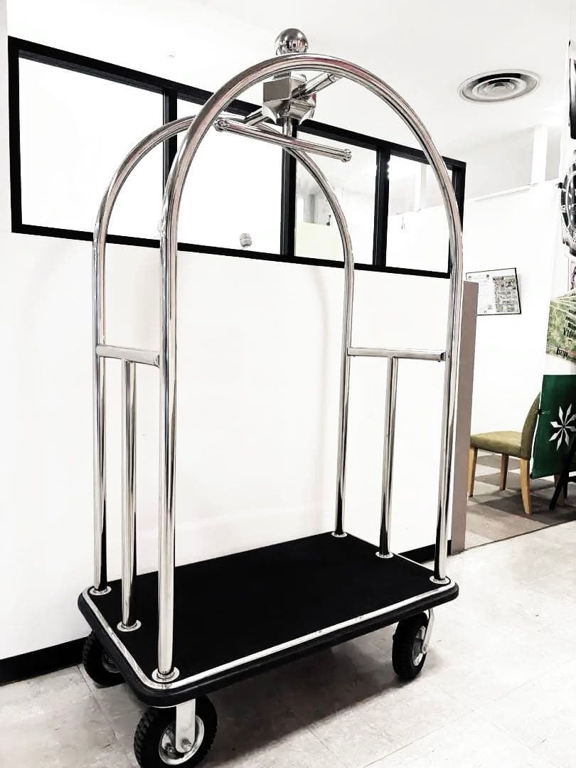 ホテル　バゲージカート