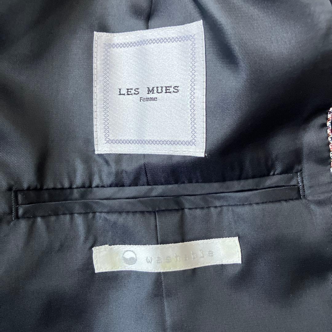 新品【アオキ　LES MUES】ネイビー ノーカラー パンツスーツ　レディース