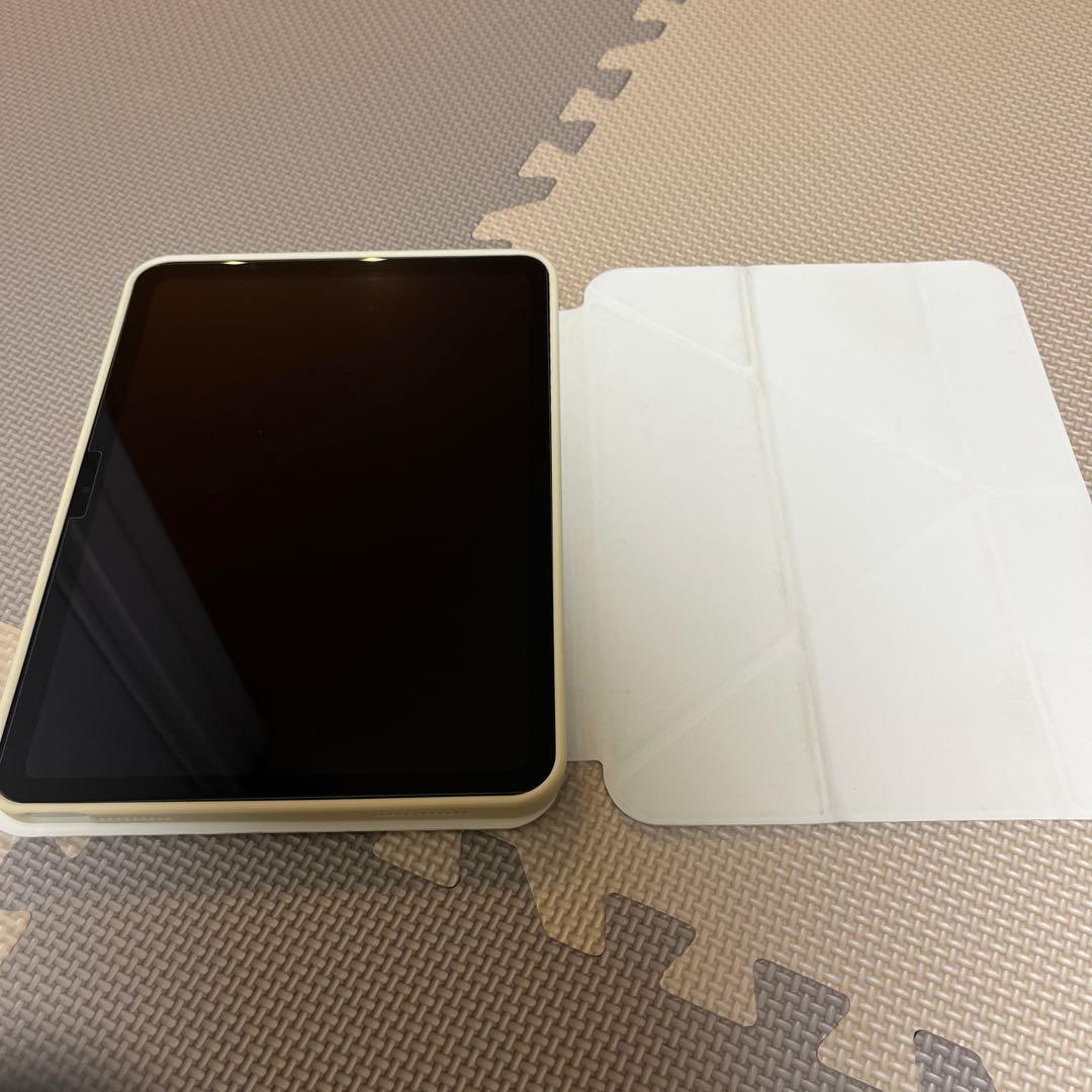 iPad無印第10世代 wi-fi 64gb 本体 シルバー カバー&フィルム付