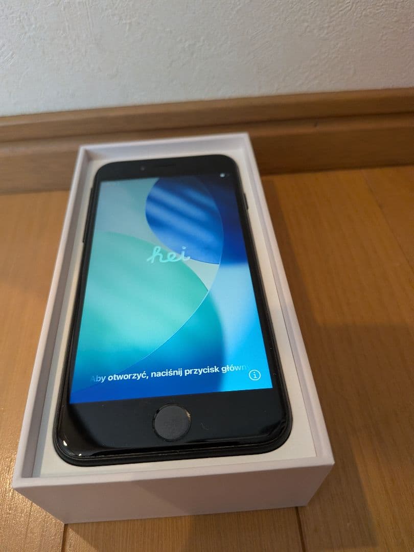 iPhone SE (第2世代) ブラック　64GB　バッテリー95％