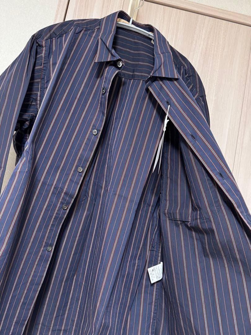 新品 TOHNAI レギュラーカラーシャツ ネイビーストライプ