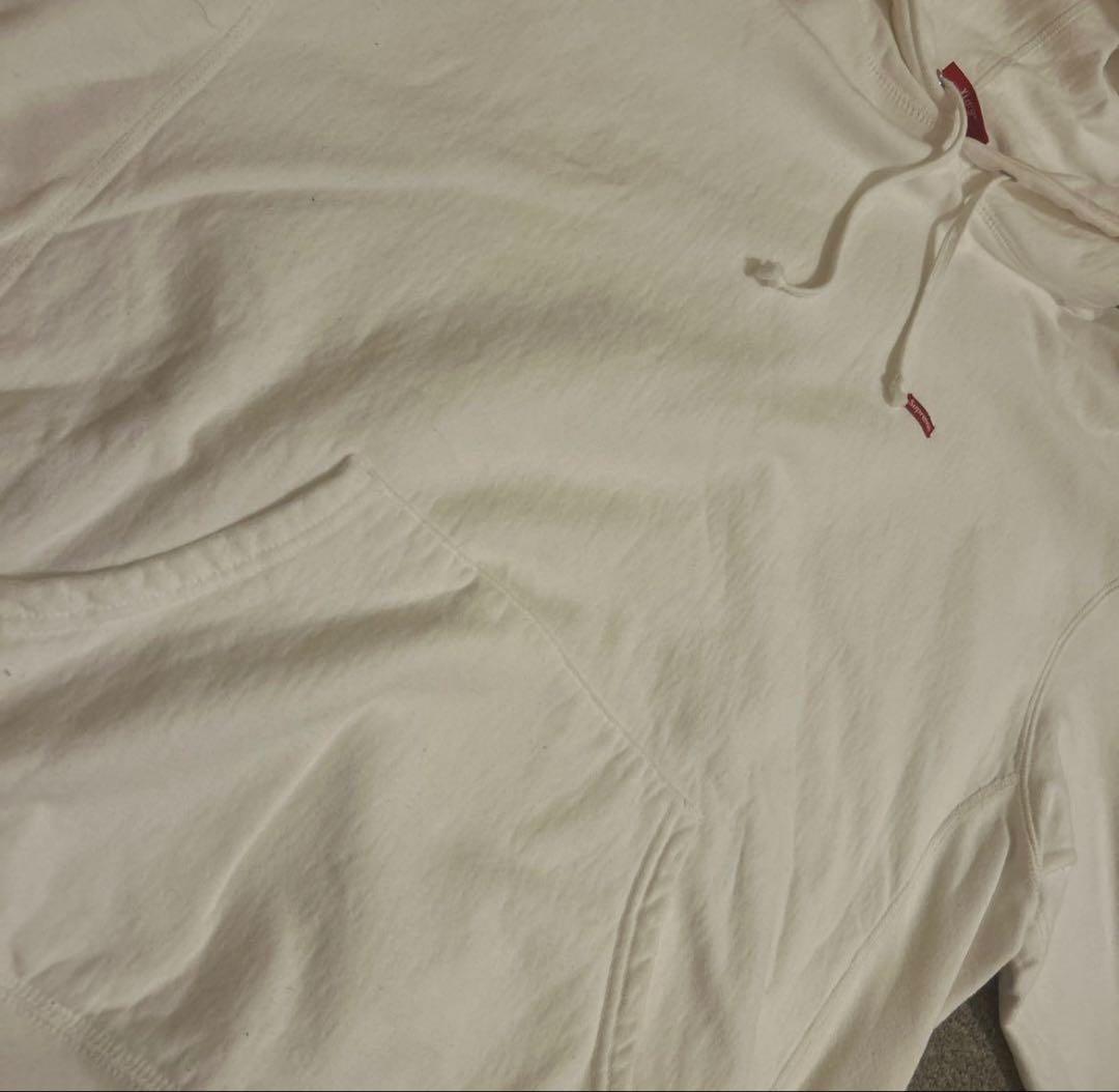 レ*ン様 supreme small box パーカー　白　XLサイズ