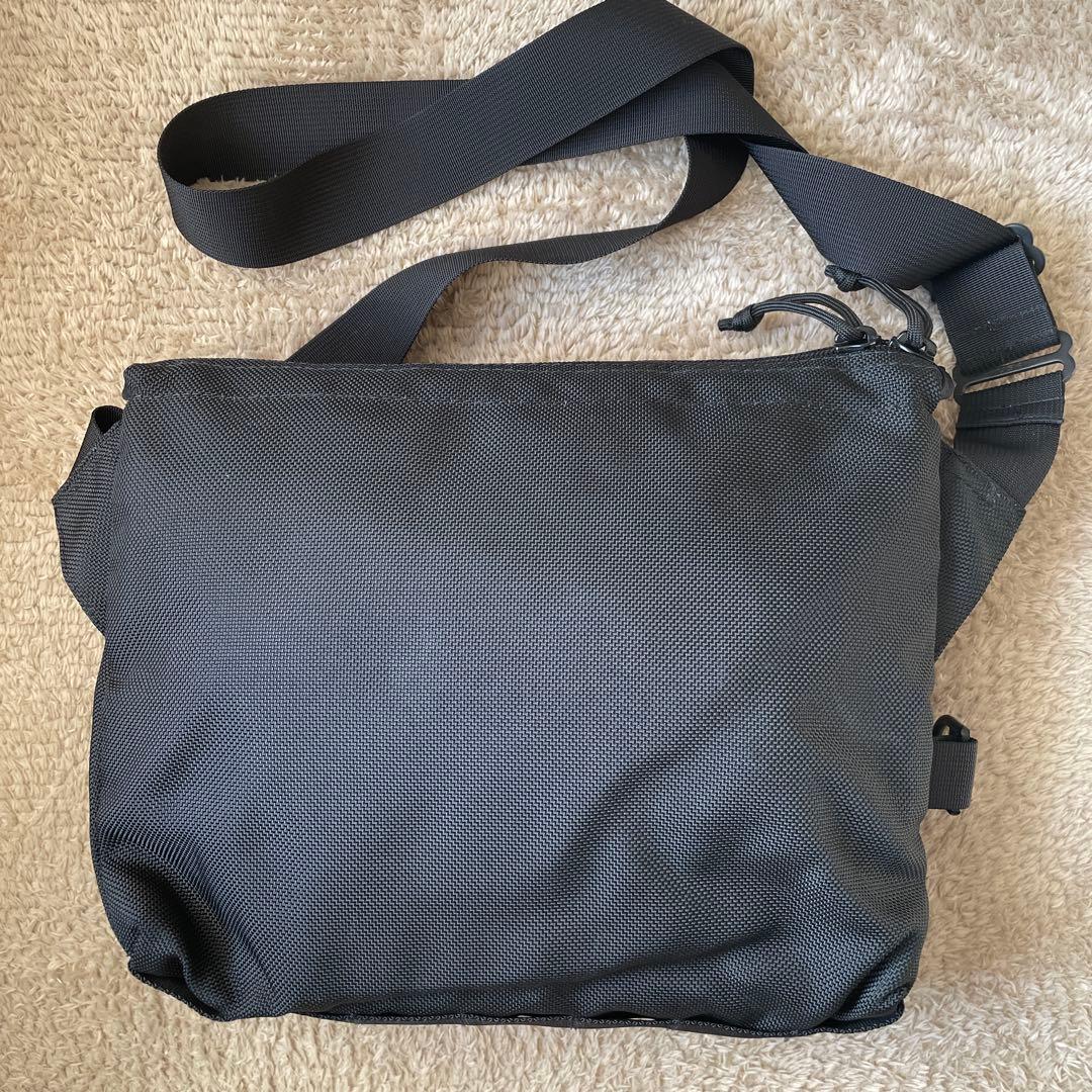 BRIEFING BEAMS PLUS 別注 Fleet Messenger 黒