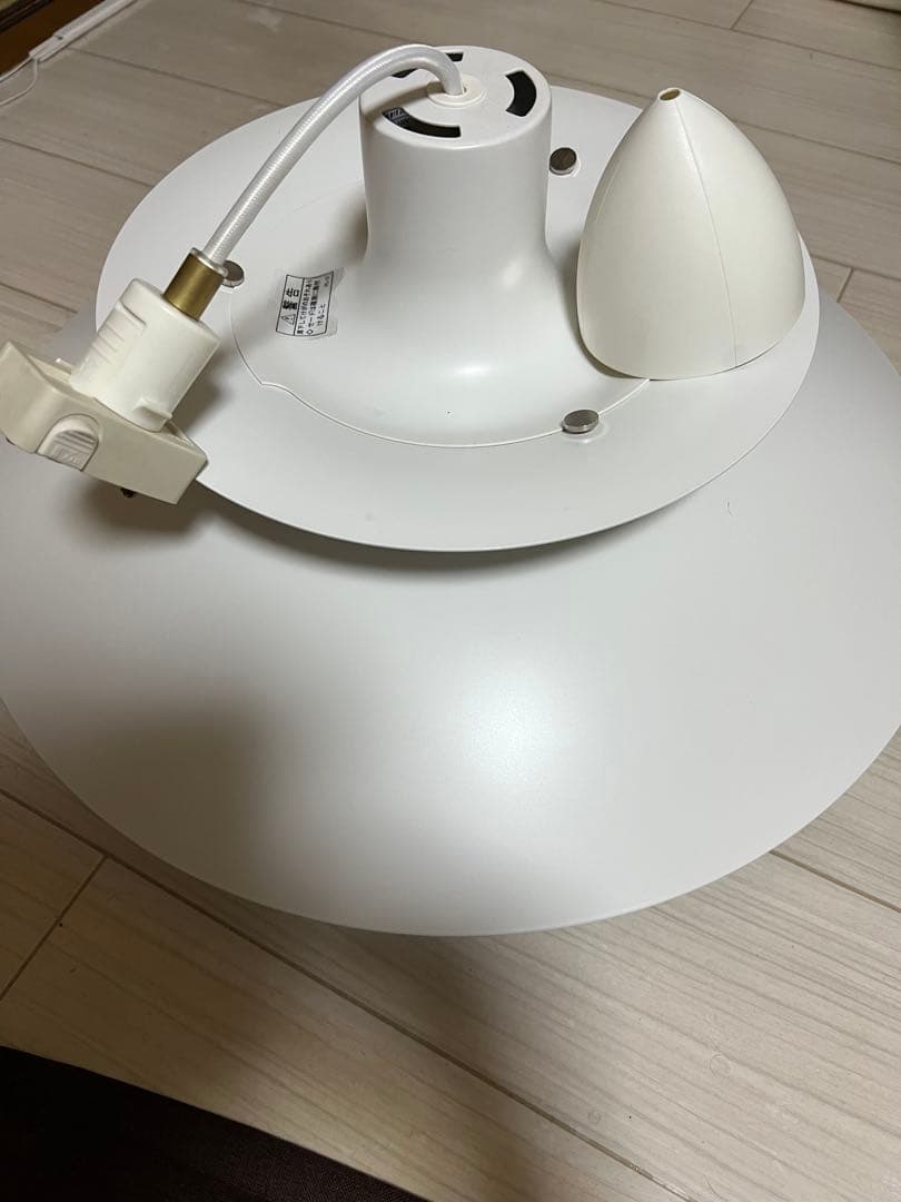 ルイスポールセン　PH5 白