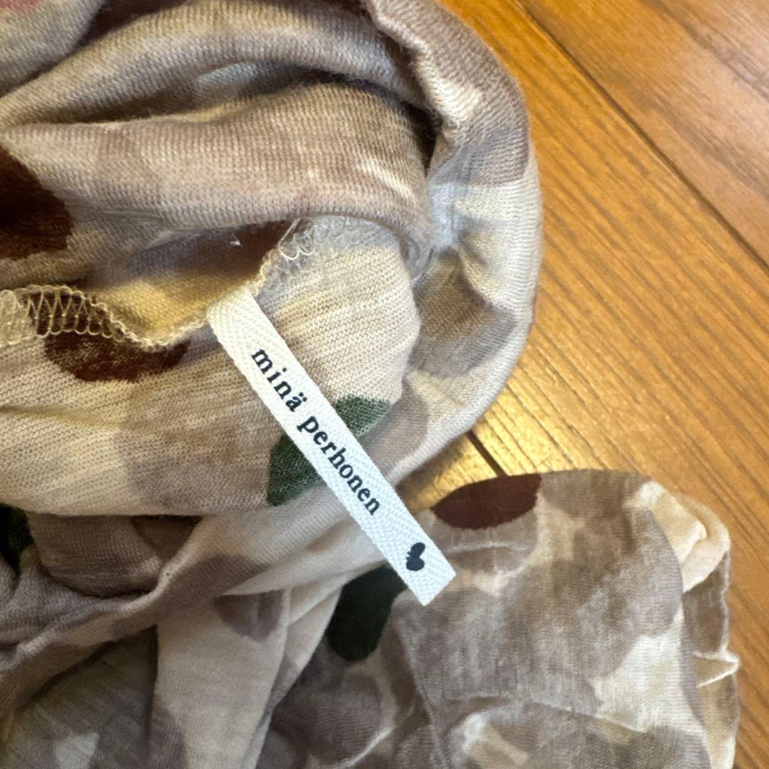 ミナペルホネン薄手ニットハイネックタートルネック