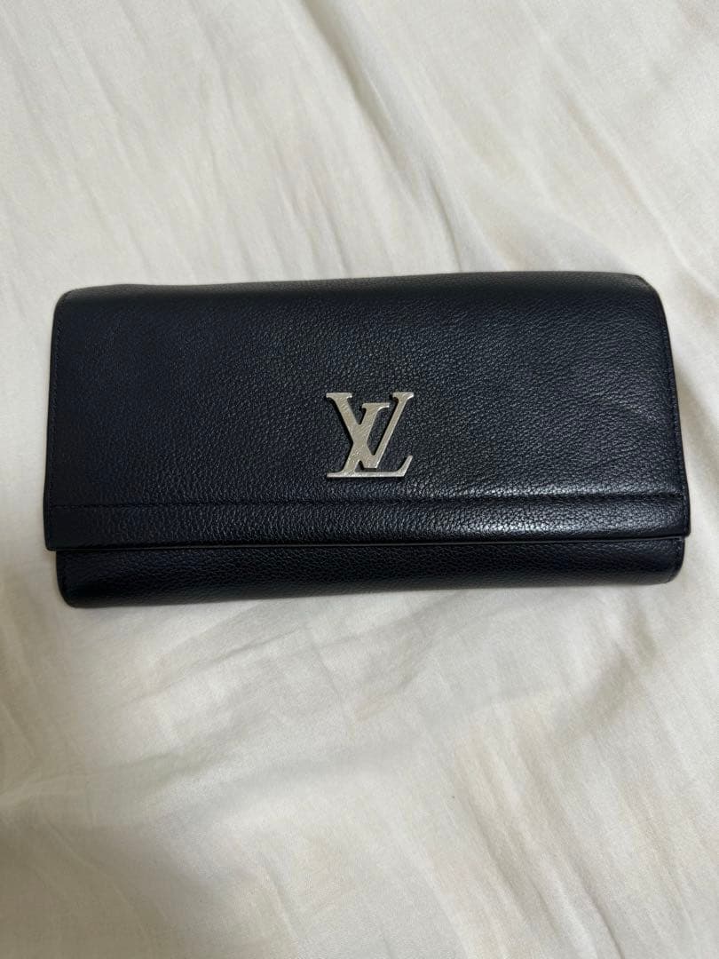 LOUIS VUITTON 財布