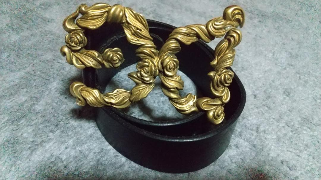 Dolce & Gabbana ゴールドバックル ベルト